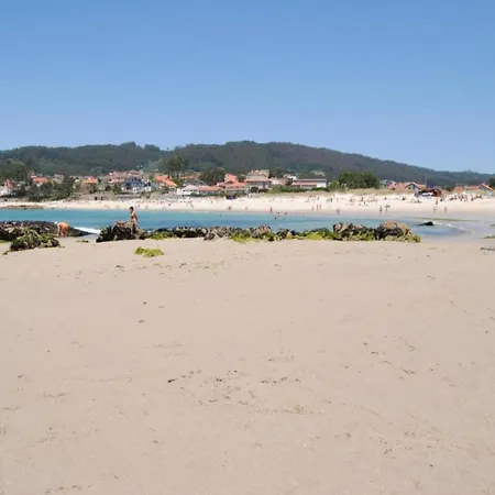 In Sanxenxo With Sea View & Pool Feriehus