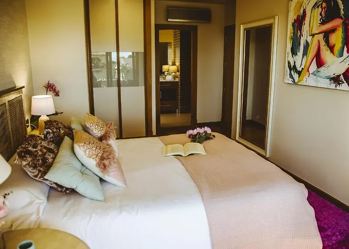 Hébergement de vacances In Sanxenxo With Sea View & Pool Pontevedra