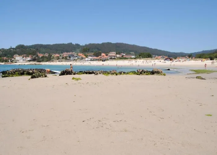 In Sanxenxo With Sea View & Pool Hébergement de vacances