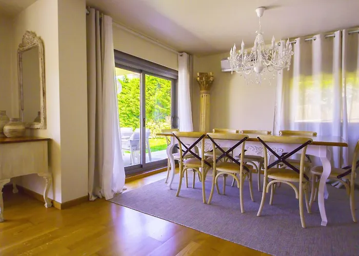 In Sanxenxo With Sea View & Pool Hébergement de vacances Pontevedra