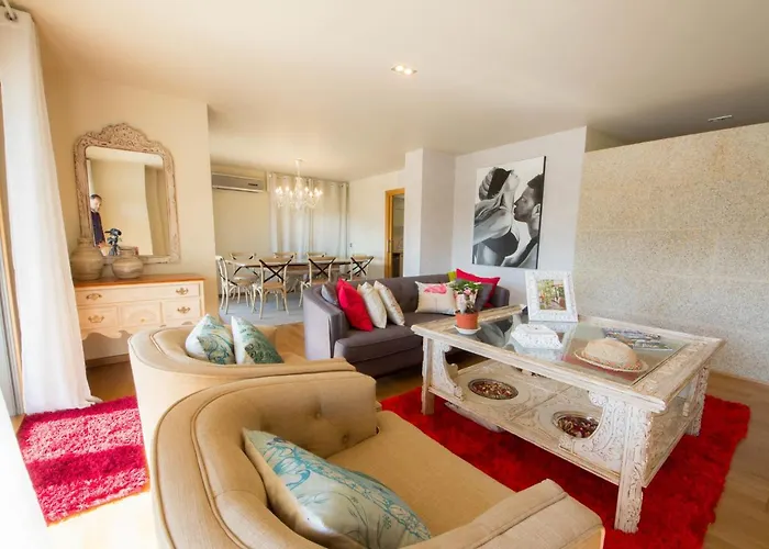 In Sanxenxo With Sea View & Pool Hébergement de vacances *